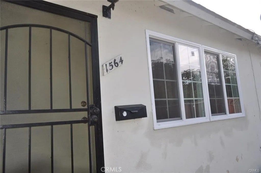 Photo of 1562 W 226th St, Torrance, CA 90501 (MLS # PV26014964)