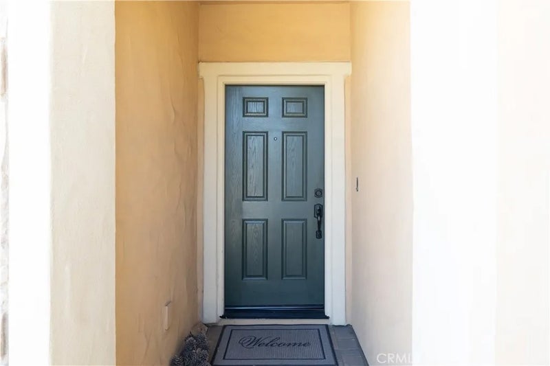 5701 Yarrow