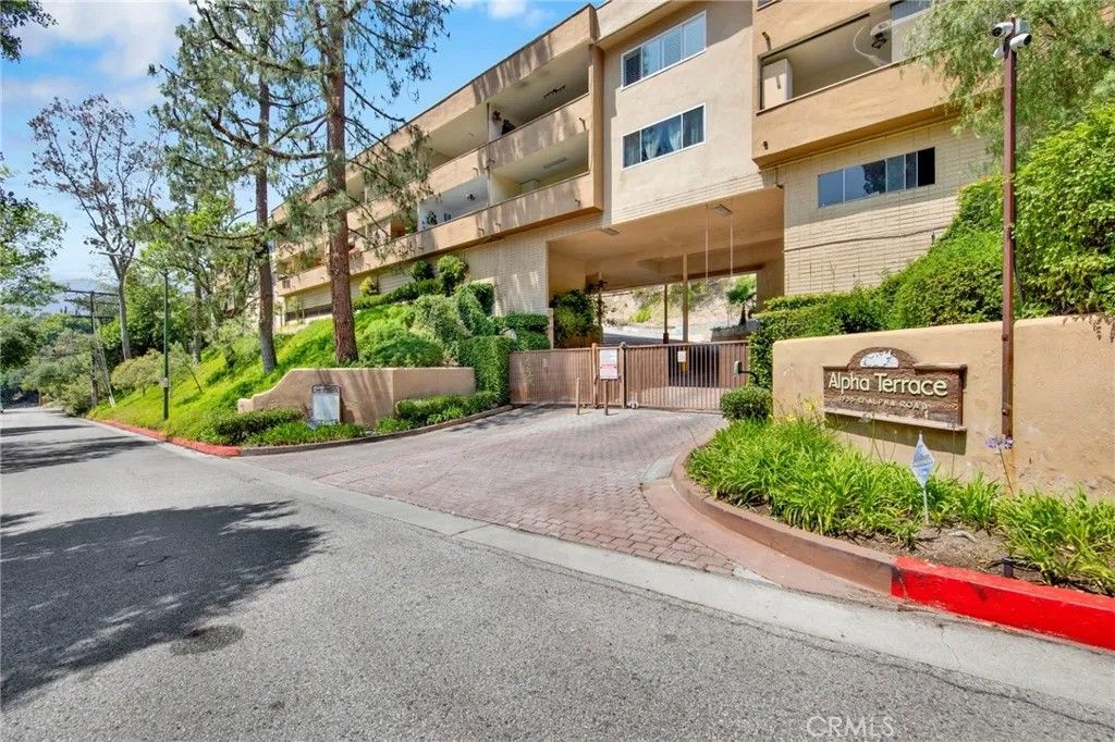 Photo of 1935 Alpha RD #229, Glendale, CA 91208 (MLS # GD26103944)