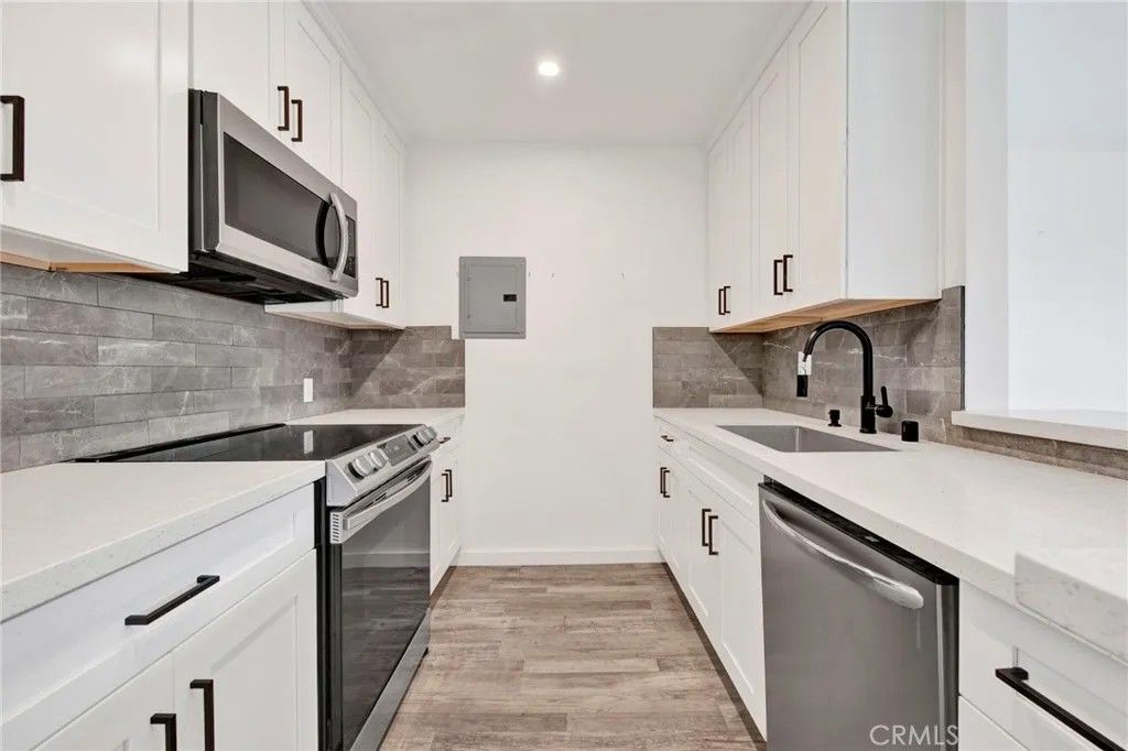 Photo of 1935 Alpha RD #229, Glendale, CA 91208 (MLS # GD26103944)