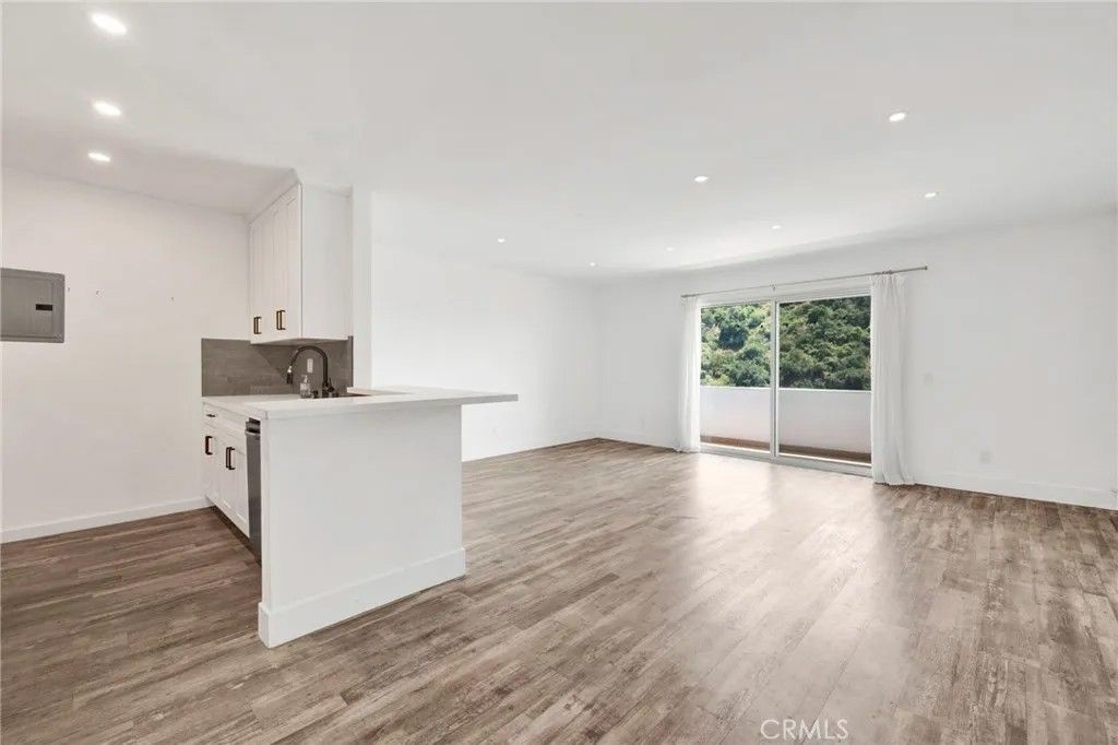 Photo of 1935 Alpha RD #229, Glendale, CA 91208 (MLS # GD26103944)