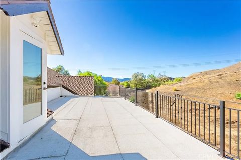 Tiny photo for 30903 Carmen Dr, Canyon Country, CA 91390 (MLS # SR25244335)