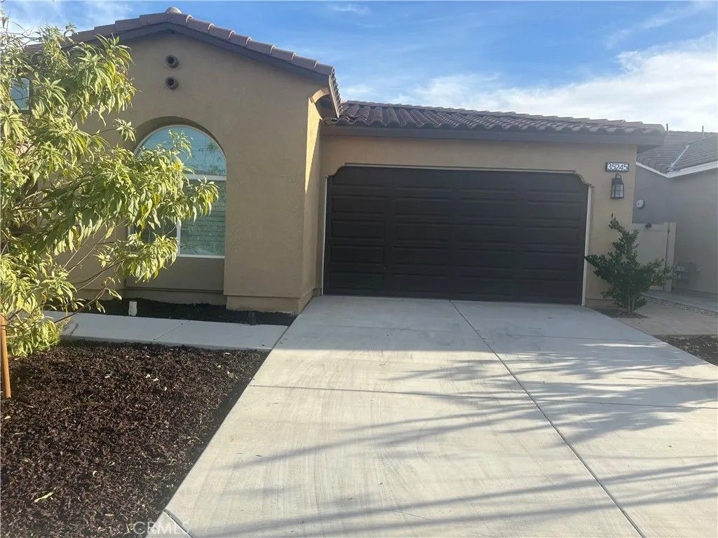 Photo of 35245 Vernon Dr, Beaumont, CA 92223 (MLS # IG25278327)