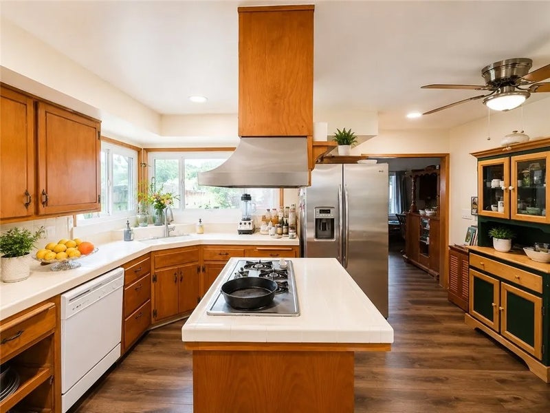 3155 Willard