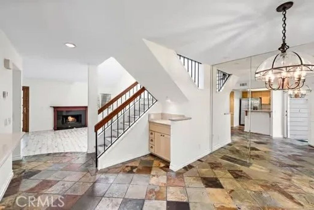 Photo of 601 San Nicholas Ct, Laguna Beach, CA 92651 (MLS # OC26073087)