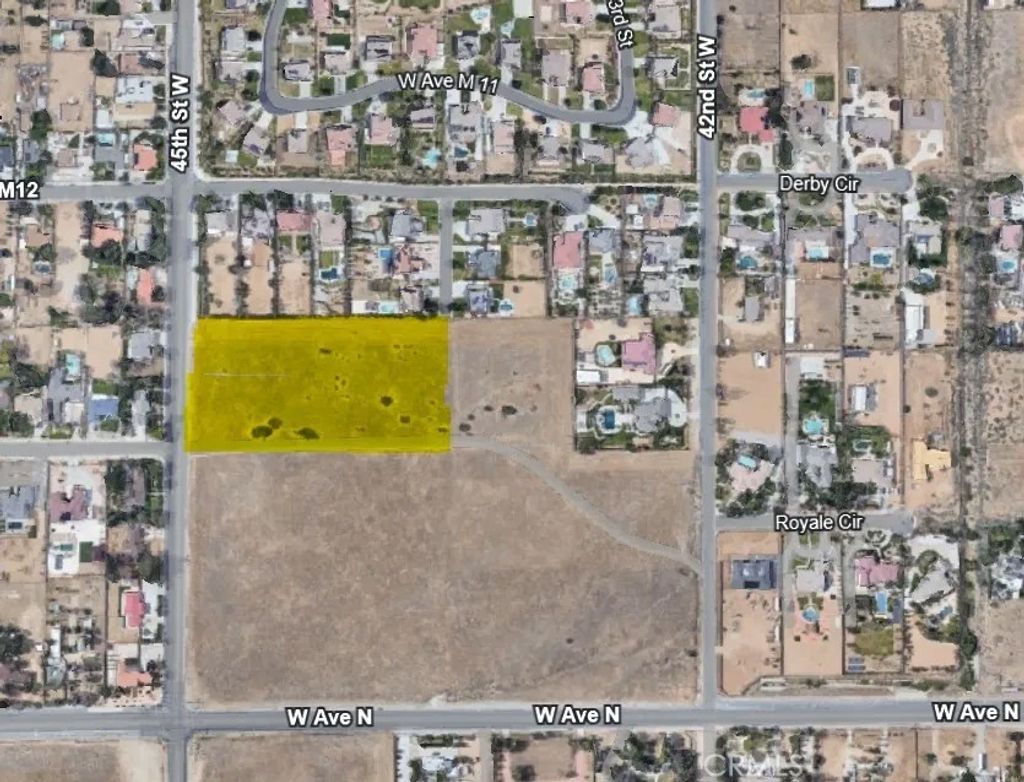 Photo of 45 W Stw (Pav) Vic, Quartz Hill, CA 93536 (MLS # SR25280317)