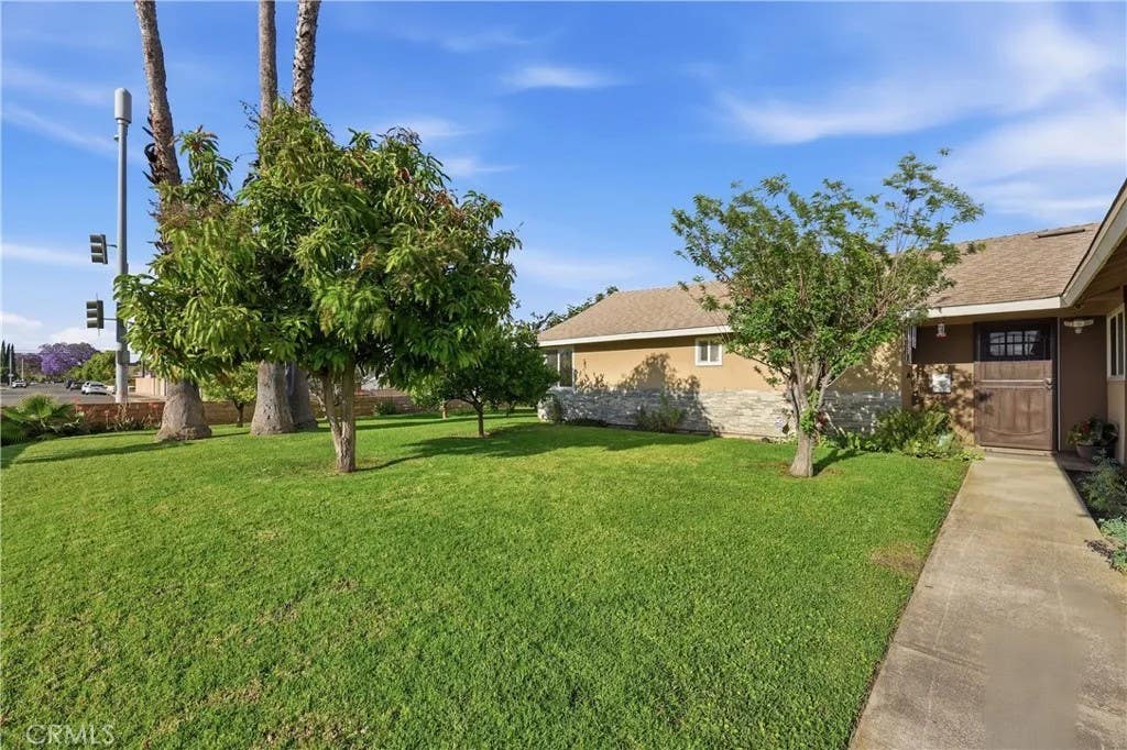 Photo of 1946 W Broadway, Anaheim, CA 92804 (MLS # PW26186646)