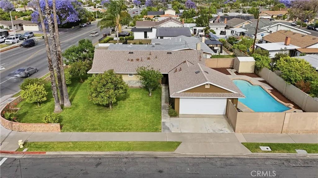 Photo of 1946 W Broadway, Anaheim, CA 92804 (MLS # PW26186646)