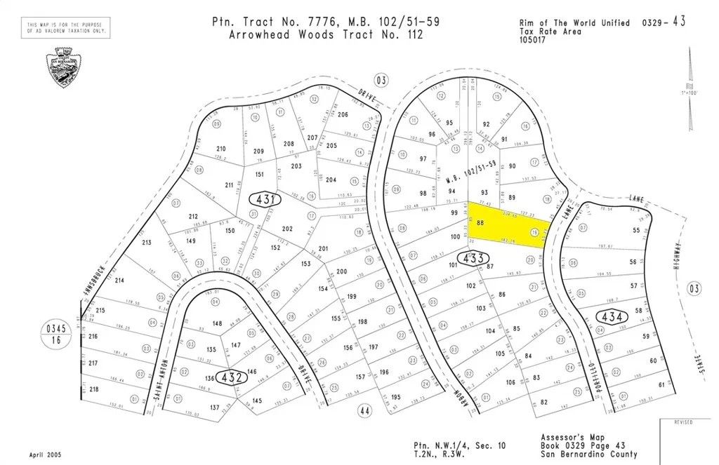 Photo of 1356 Portillo Ln, Lake Arrowhead, CA 92352 (MLS # IG26035083)