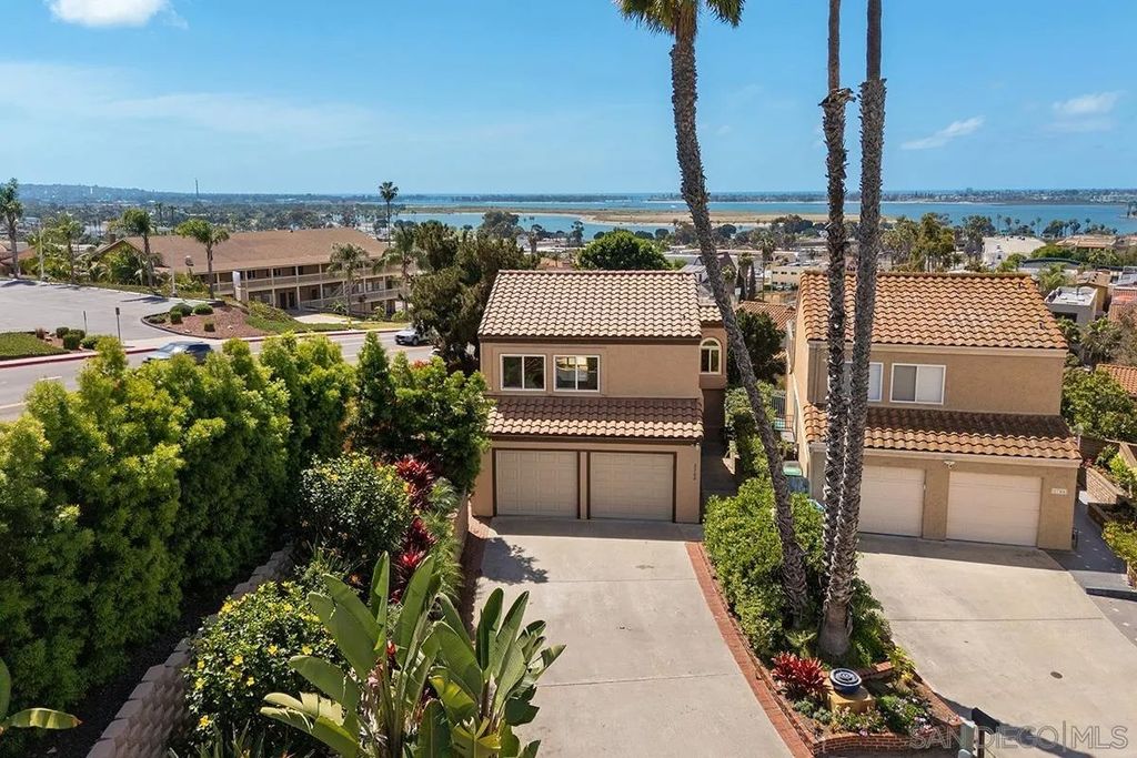 Photo of 2702 Bay Canyon Ct, San Diego, CA 92117 (MLS # 260007925)