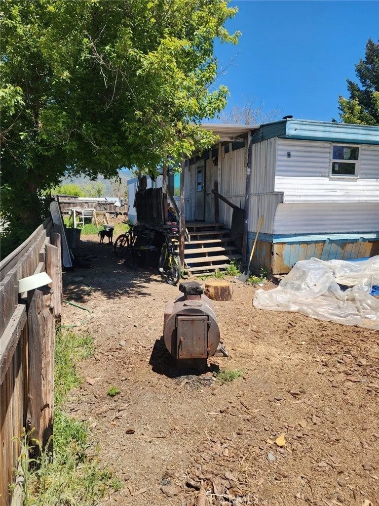 101 Butte St