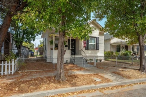 Tiny photo for 524 Madison Street, Red Bluff, CA 96080 (MLS # SN26184867)