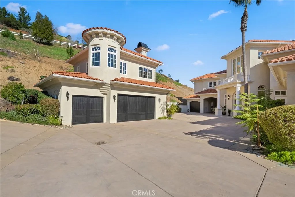 44930 Via Renaissance