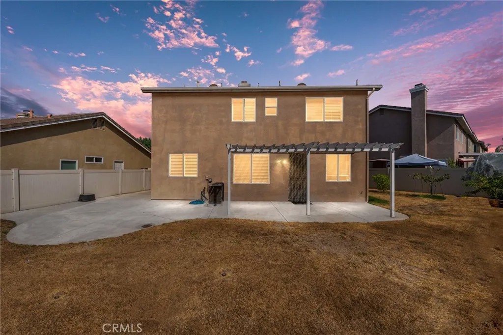 909 Heron Drive