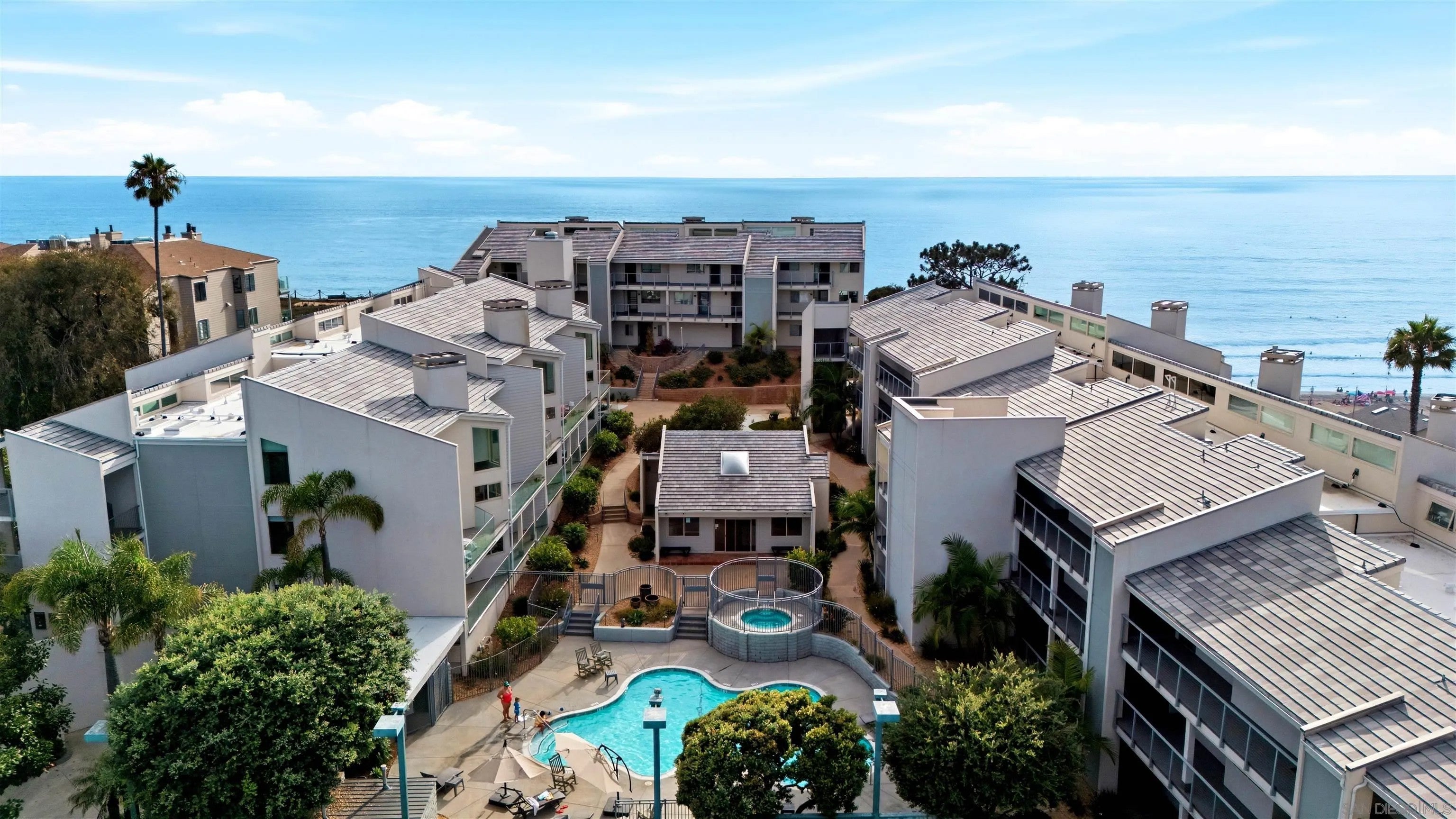 135 S Sierra Ave 20
