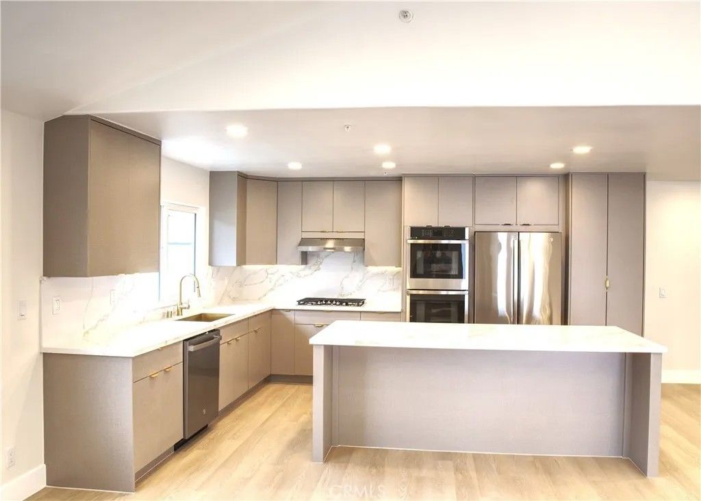 Photo of 1310 Elm, Torrance, CA 90503 (MLS # OC26078119)