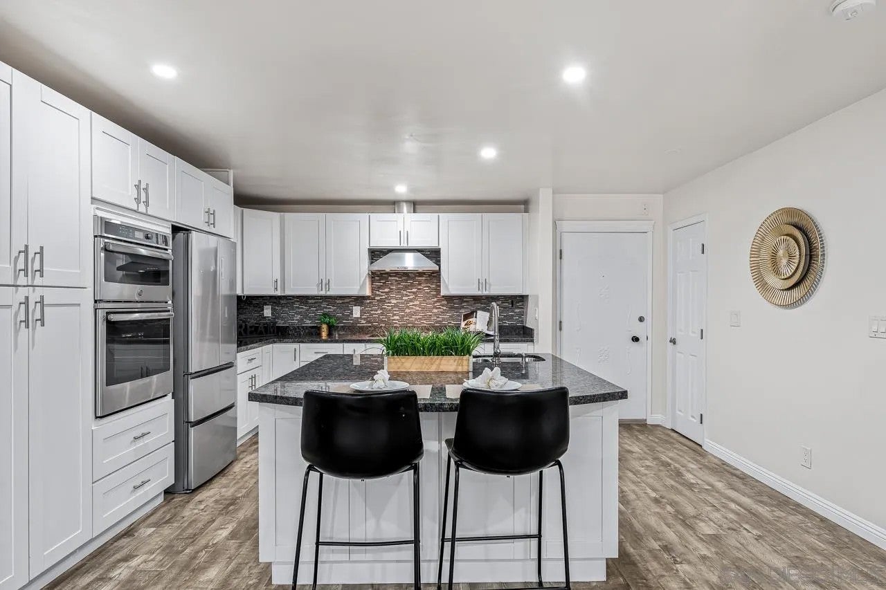3450 2nd Ave 14