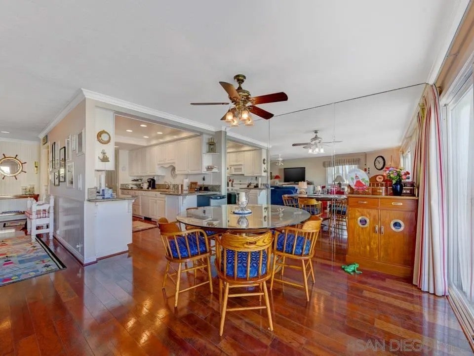 45 Antigua Court