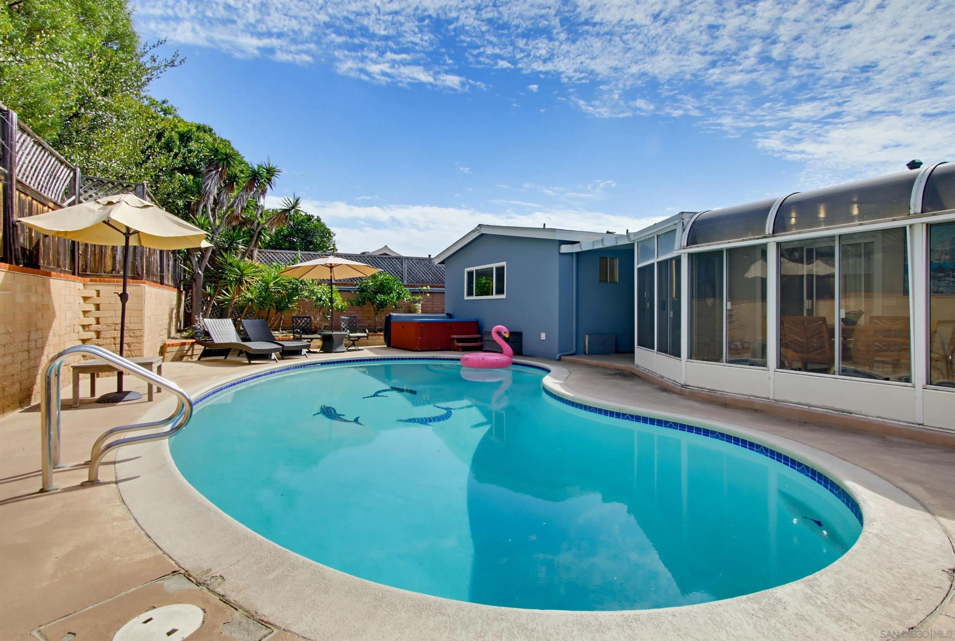 5157 Foothill Blvd