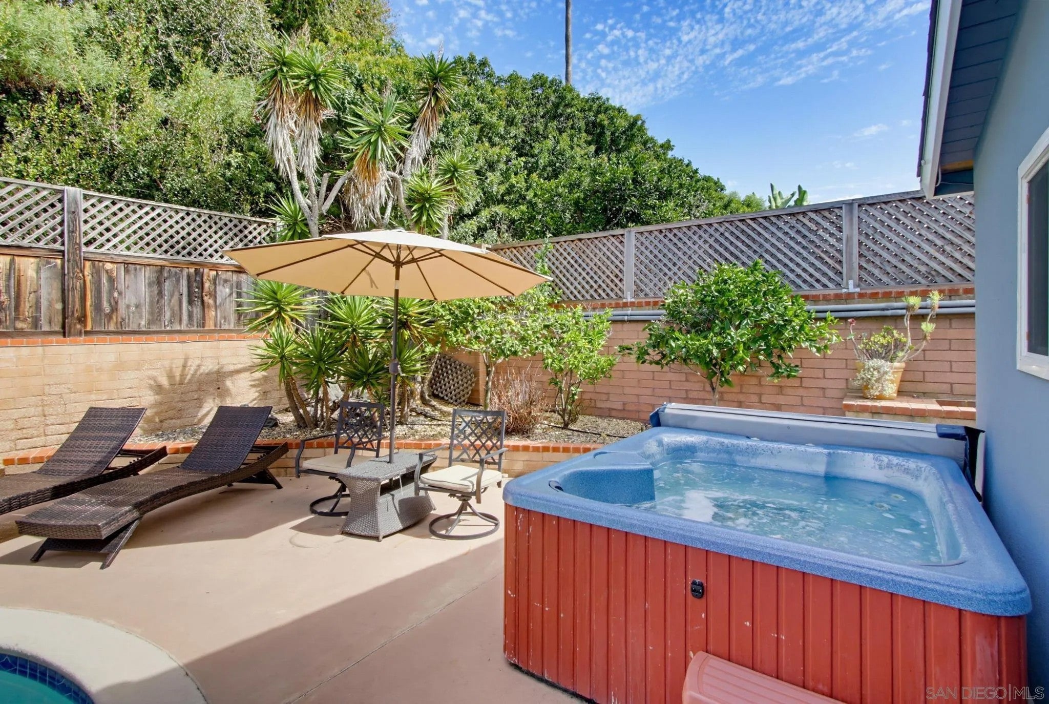 5157 Foothill Blvd