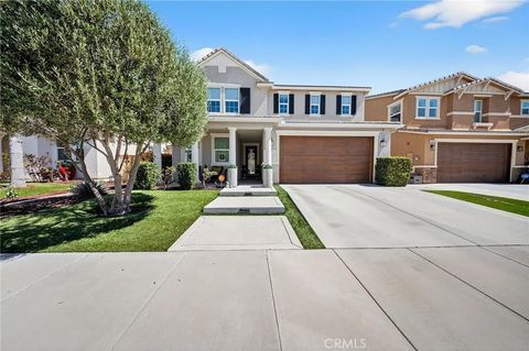 Photo of 39060 Lonesome Spur, Temecula, CA 92591 (MLS # IV26060140)