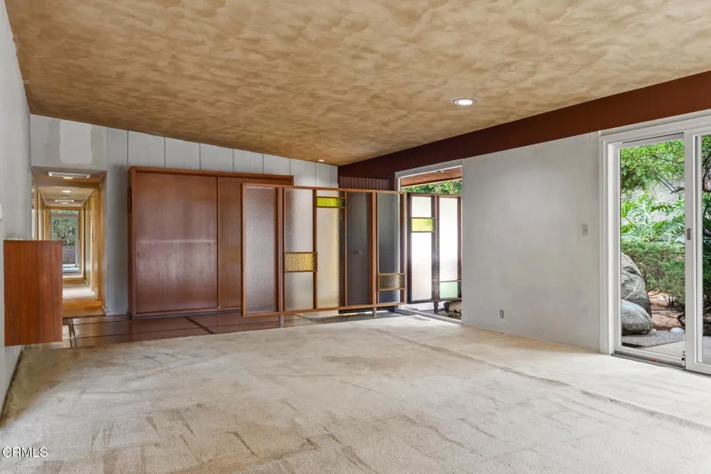 1580 Old House Road
