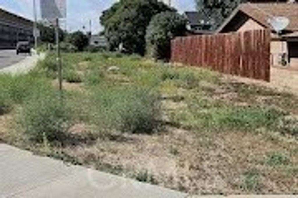 Photo of 112 N Merrill, Corona, CA 92882 (MLS # OC25194859)