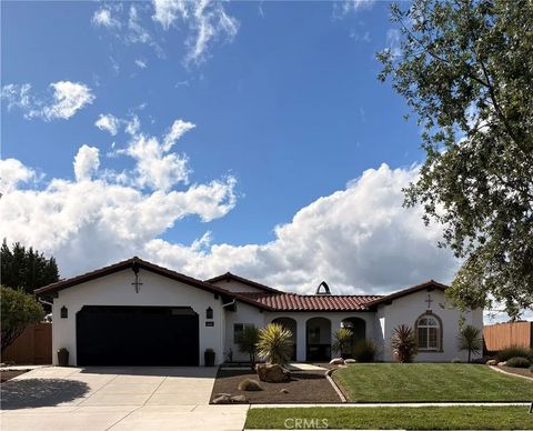 Photo of 591 Oak Ridge Road, Solvang, CA 93463 (MLS # SC26089951)