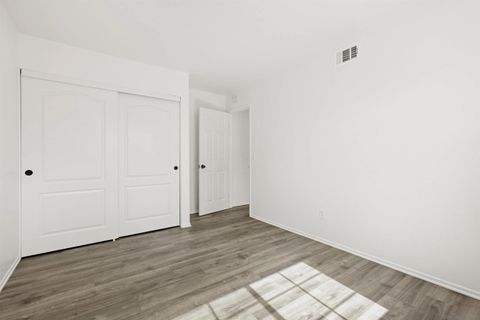 Tiny photo for 300 Paseo Marguerita, Vista, CA 92084 (MLS # 250042002)