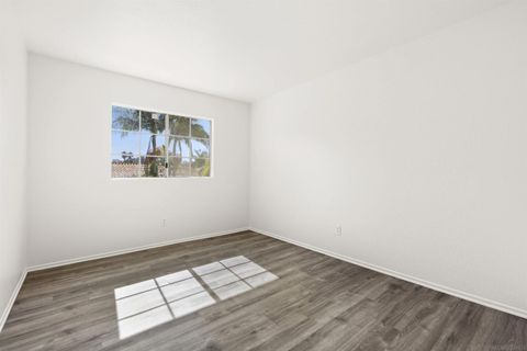 Tiny photo for 300 Paseo Marguerita, Vista, CA 92084 (MLS # 250042002)