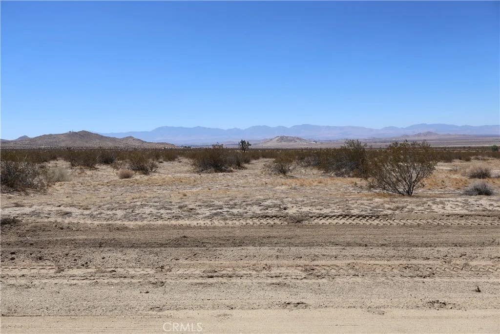 Photo of 0 E, Lancaster, CA 93535 (MLS # HD26173842)