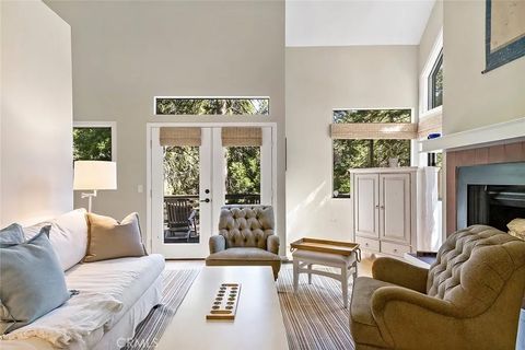 Tiny photo for 612 Karenken Pines, Lake Arrowhead, CA 92325 (MLS # CV25246662)