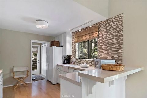 Tiny photo for 612 Karenken Pines, Lake Arrowhead, CA 92325 (MLS # CV25246662)