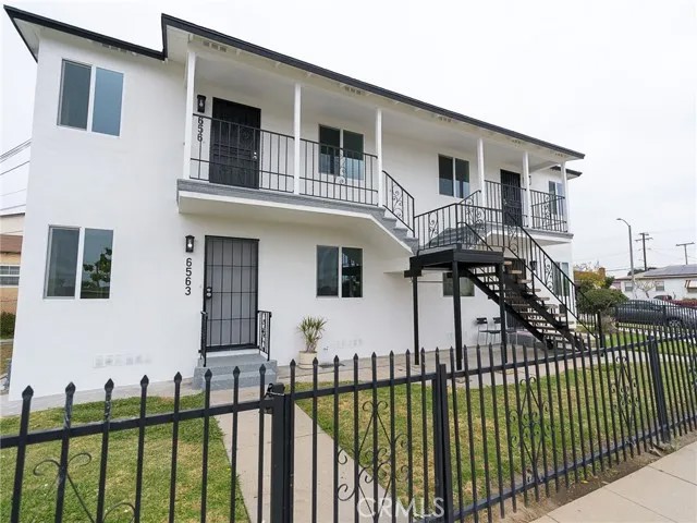 6563 Southside Drive