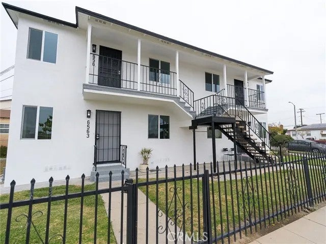6563 Southside Drive