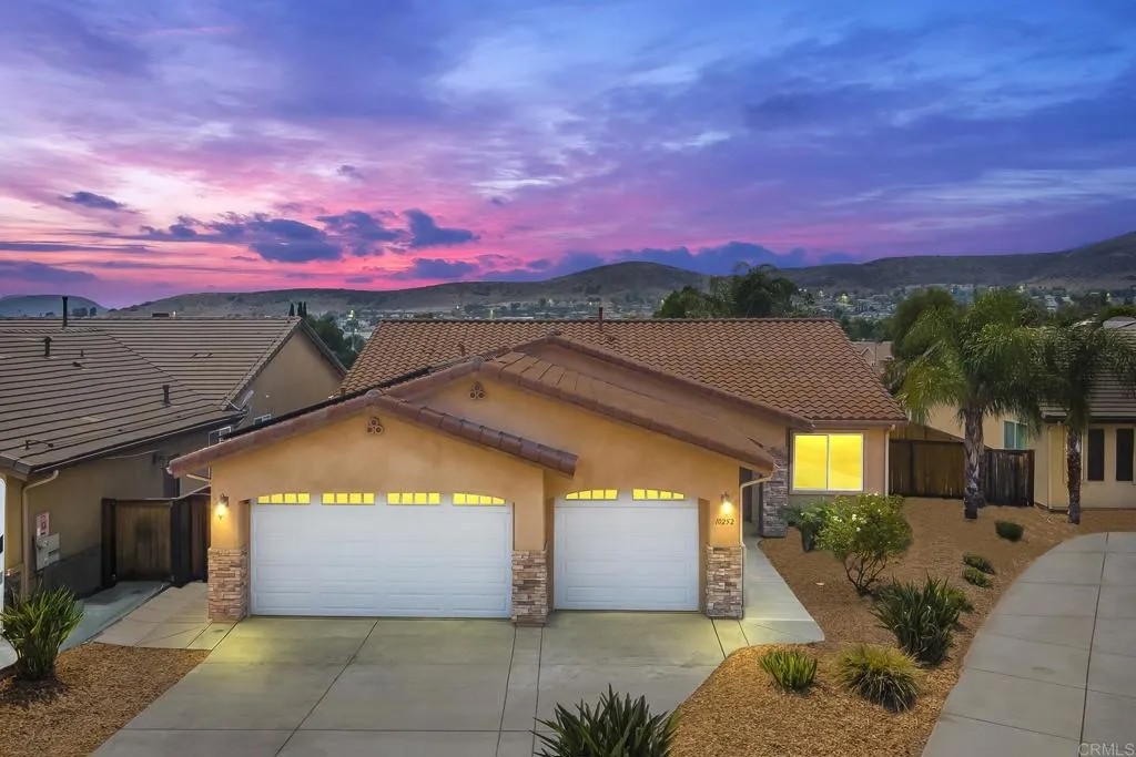 10252 Casa Ct