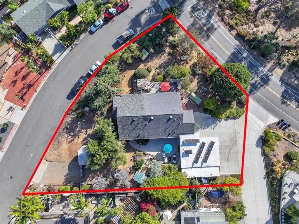 1818 Avocado Road