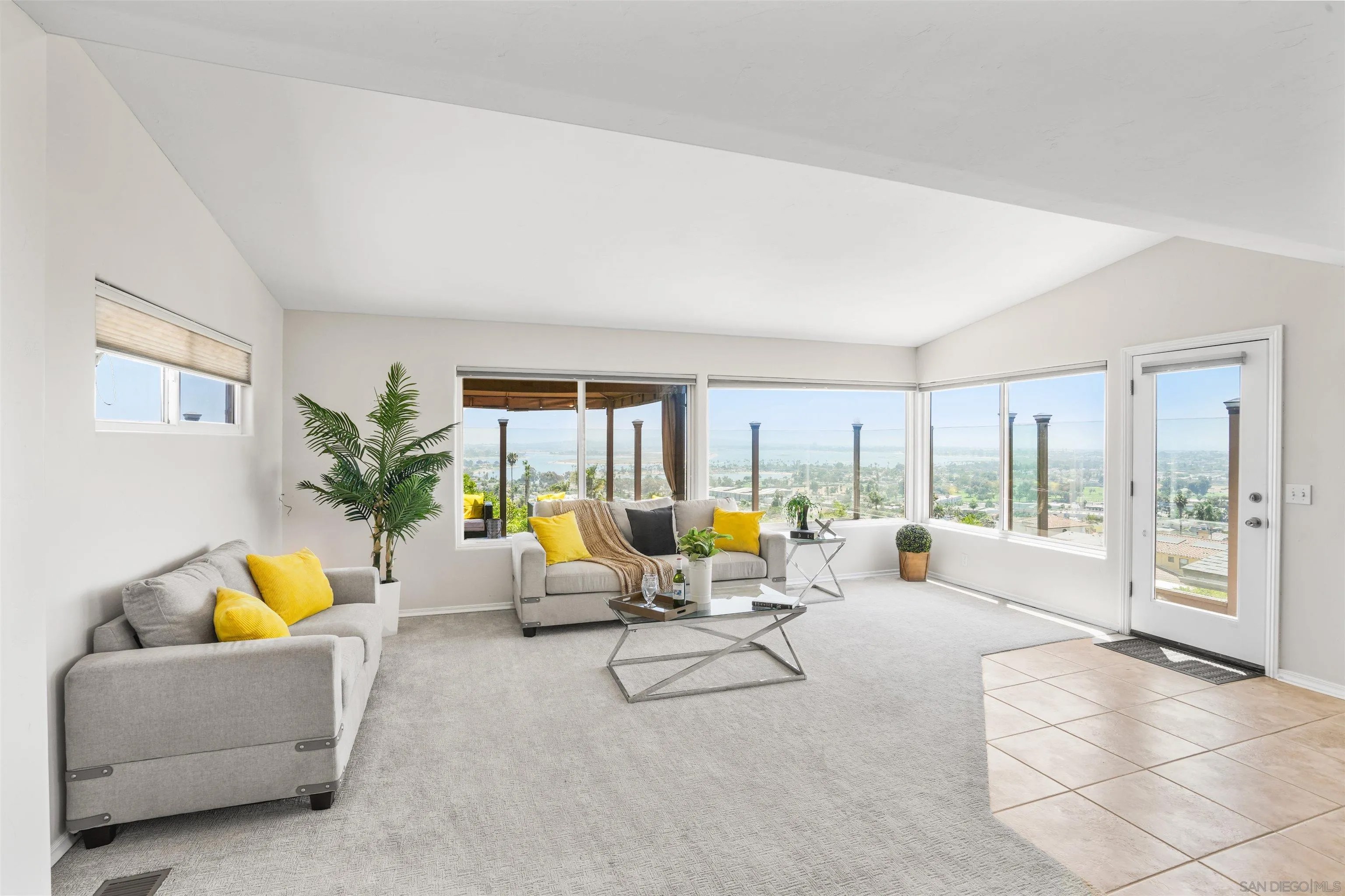 3539 Mount Laurence Dr