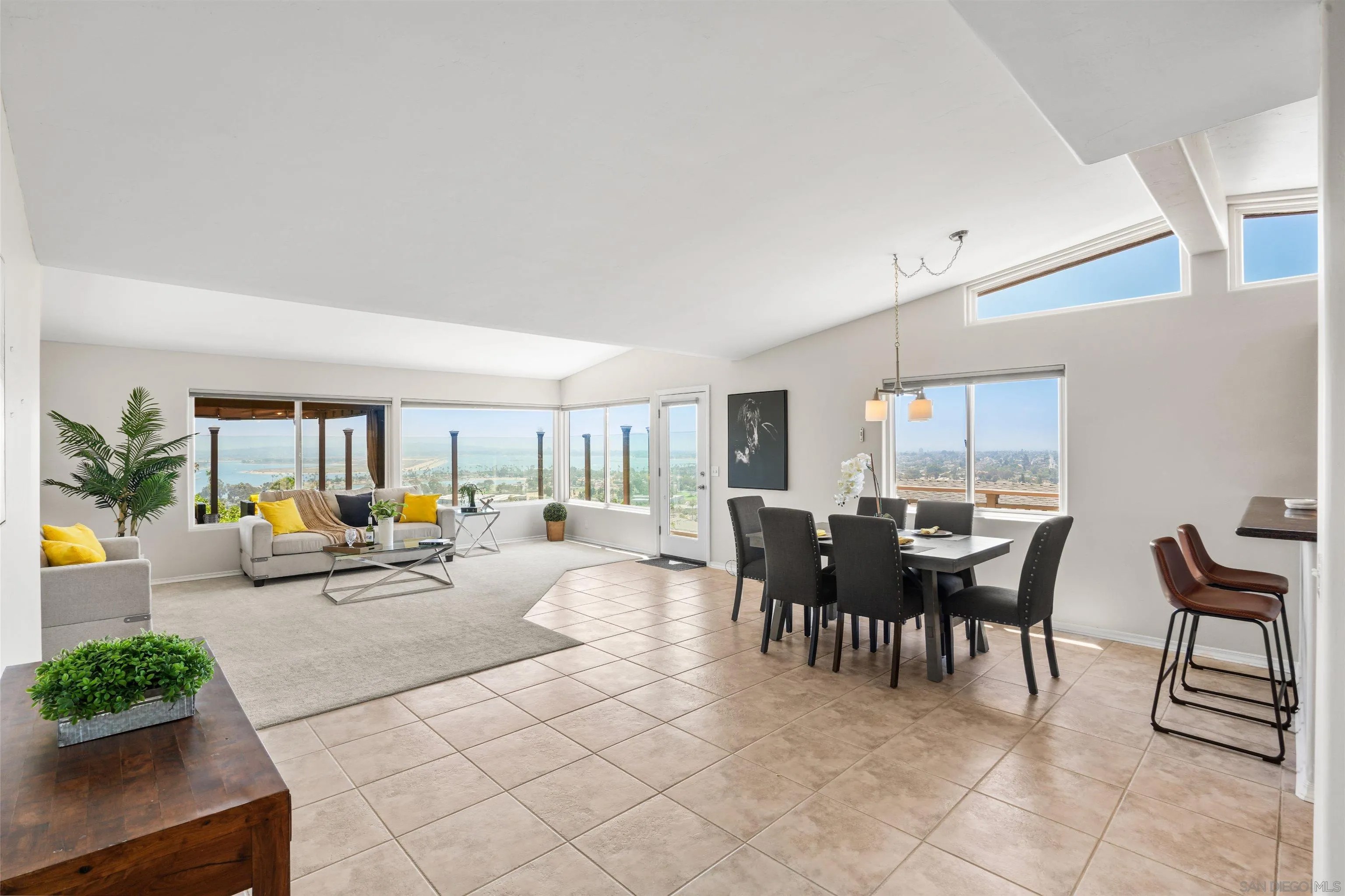 3539 Mount Laurence Dr