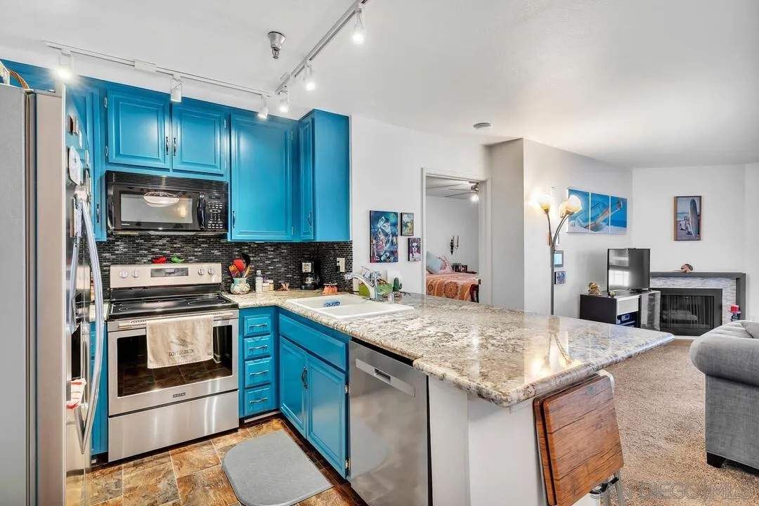 5745 Friars Rd. 104