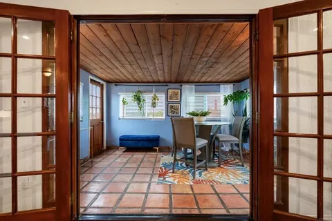 5762 Calle Sal Si Puedes, San Diego, CA 92139 - #: PTP2507137