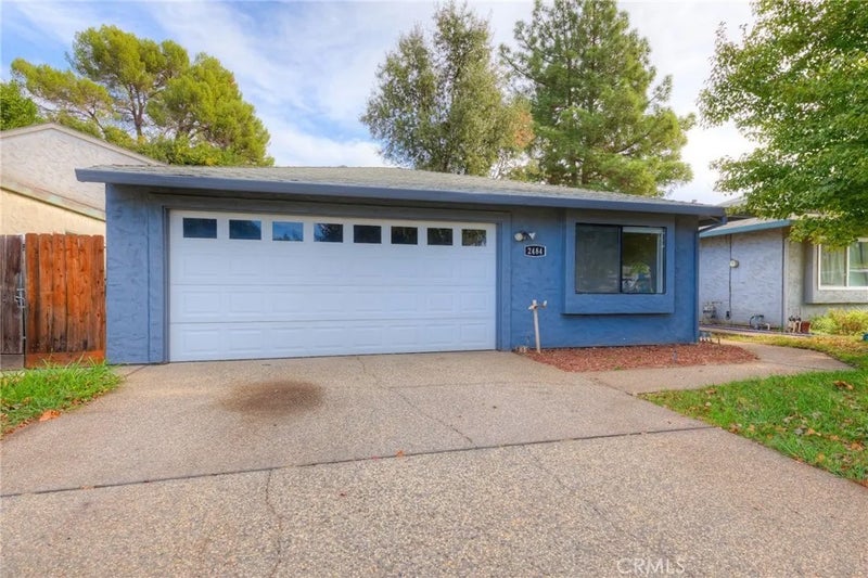 2484 Streamside Court