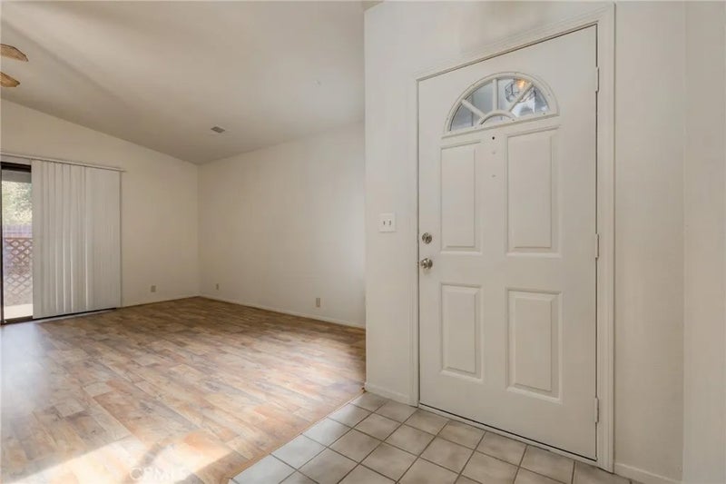 2484 Streamside Court