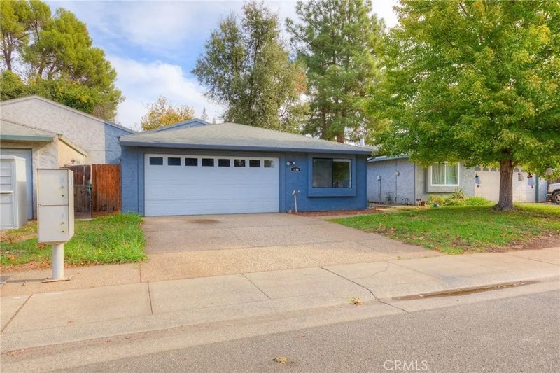 2484 Streamside Court
