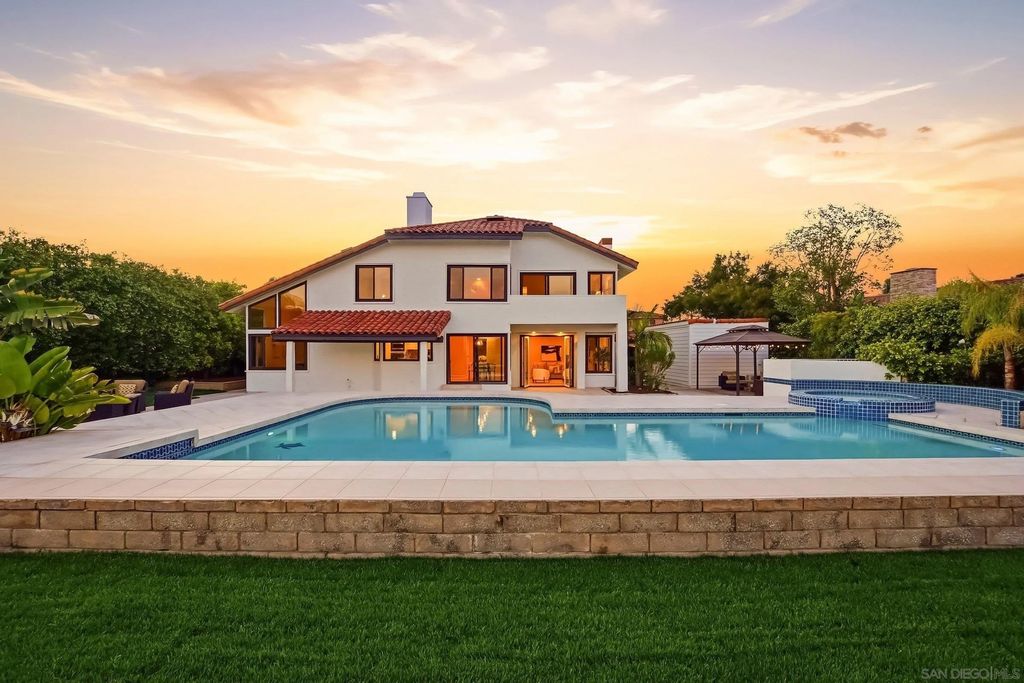 Photo of 12597 Fairbrook Rd, San Diego, CA 92131 (MLS # 260010900)