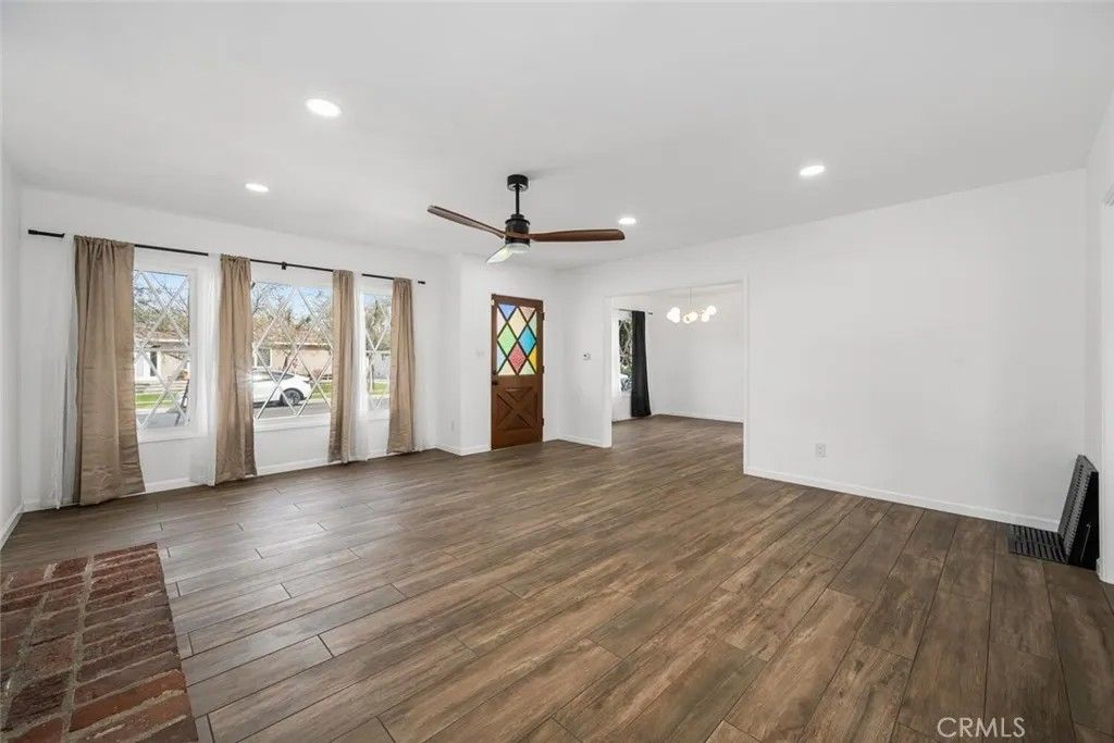 Photo of 5402 Killdee St, Long Beach, CA 90808 (MLS # OC26028701)