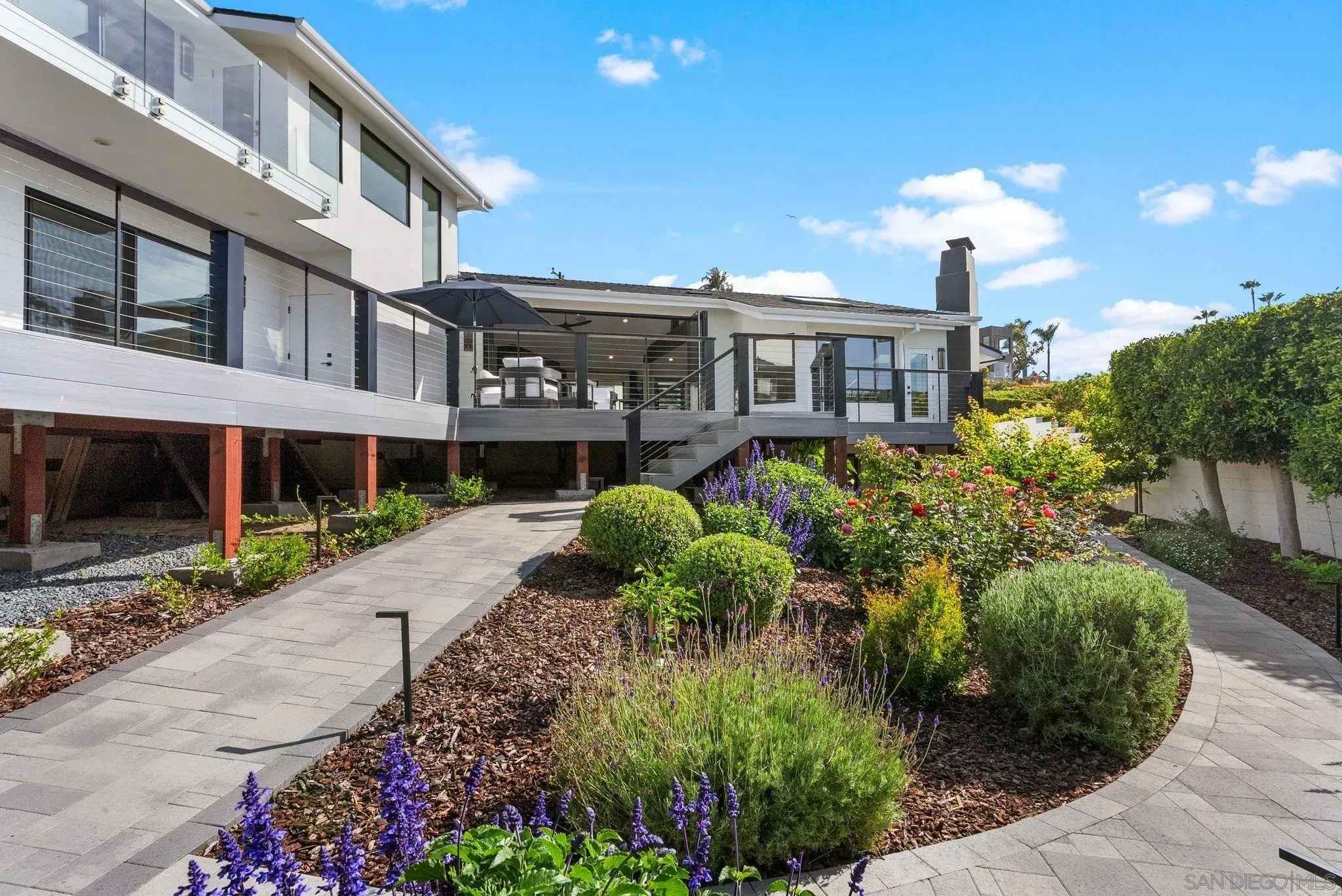 La Jolla, California 92037, United States, 5 Bedrooms Bedrooms, ,4 BathroomsBathrooms,Residential,Active,137085