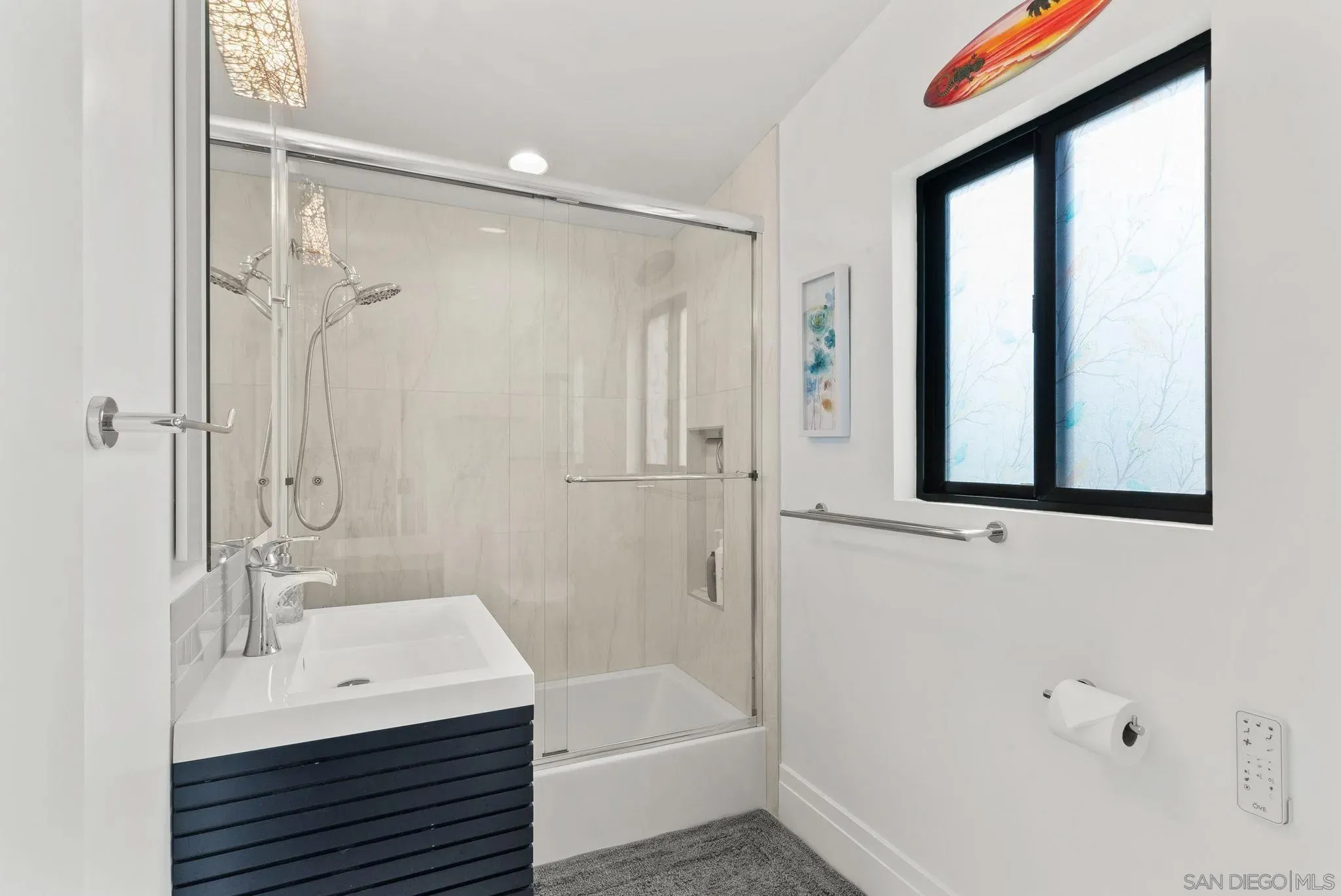 La Jolla, California 92037, United States, 5 Bedrooms Bedrooms, ,4 BathroomsBathrooms,Residential,Active,137085