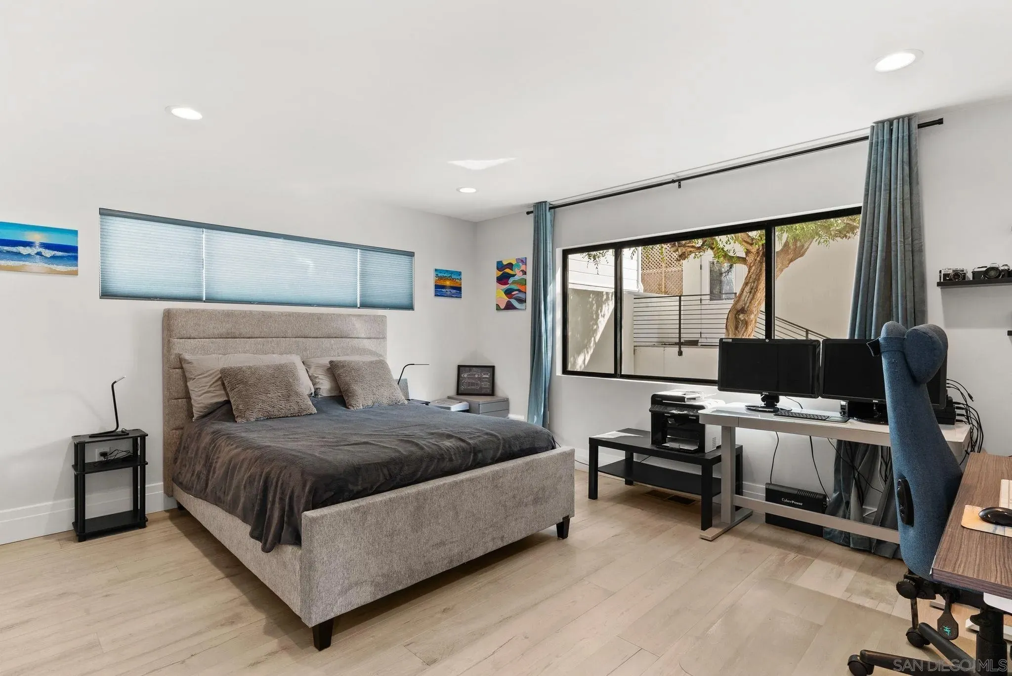 La Jolla, California 92037, United States, 5 Bedrooms Bedrooms, ,4 BathroomsBathrooms,Residential,Active,137085