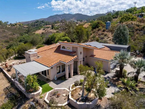 3662 Tuk A Wile Drive, Jamul, CA 91935 - #: PTP2604777